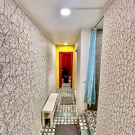 Barcelona & Pub Hostel Vilnius