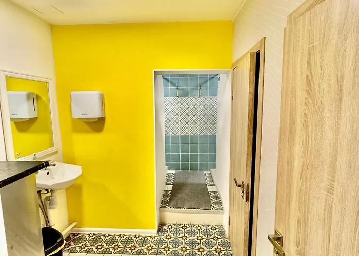 Hostel Barcelona & Pub *